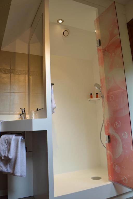 Hotel Le Domaine Des Cigognes Ennevelin Pokój zdjęcie