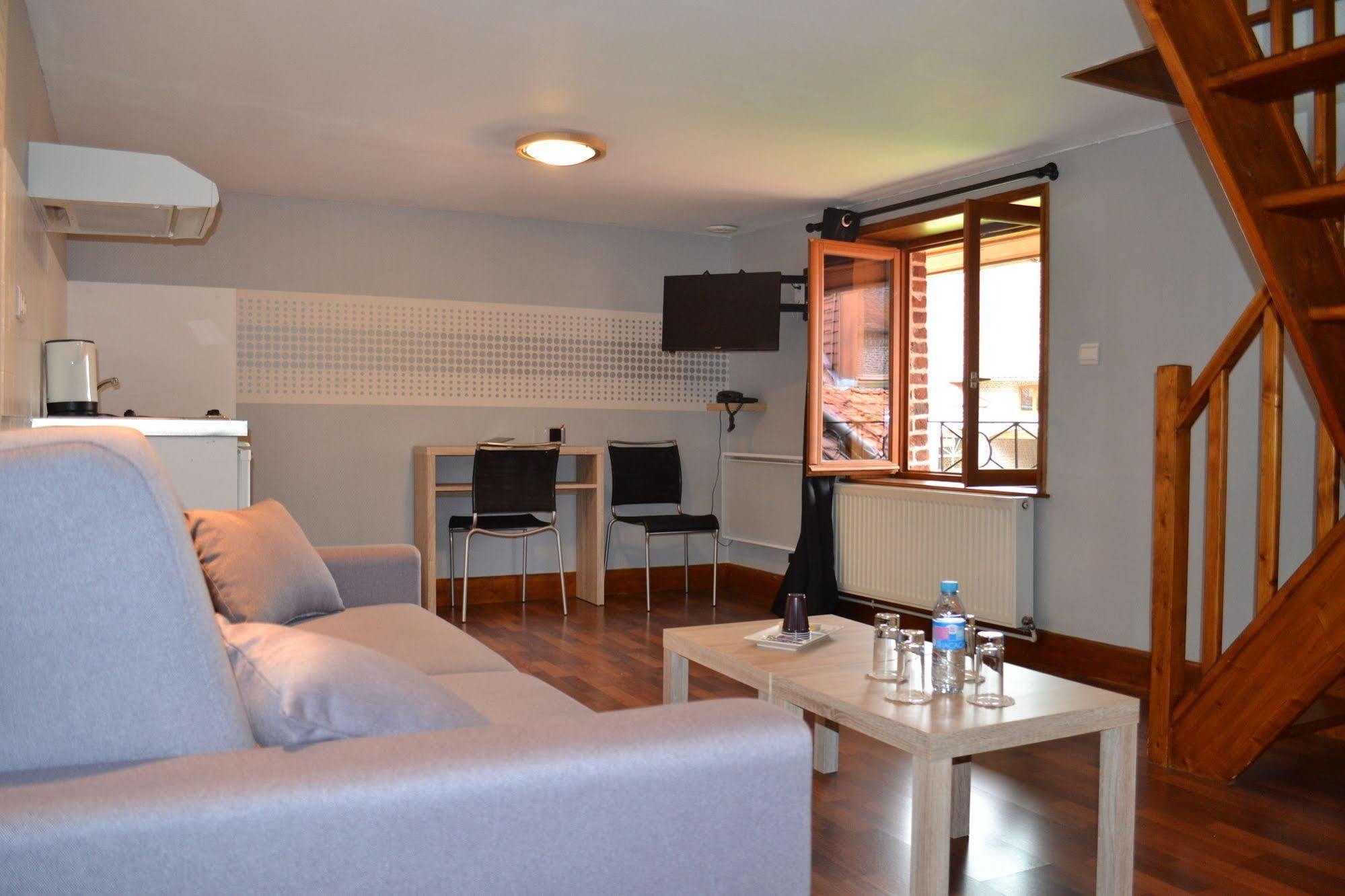 Hotel Le Domaine Des Cigognes Ennevelin Zewnętrze zdjęcie